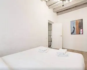 4* Hotel No 5 - The Streets